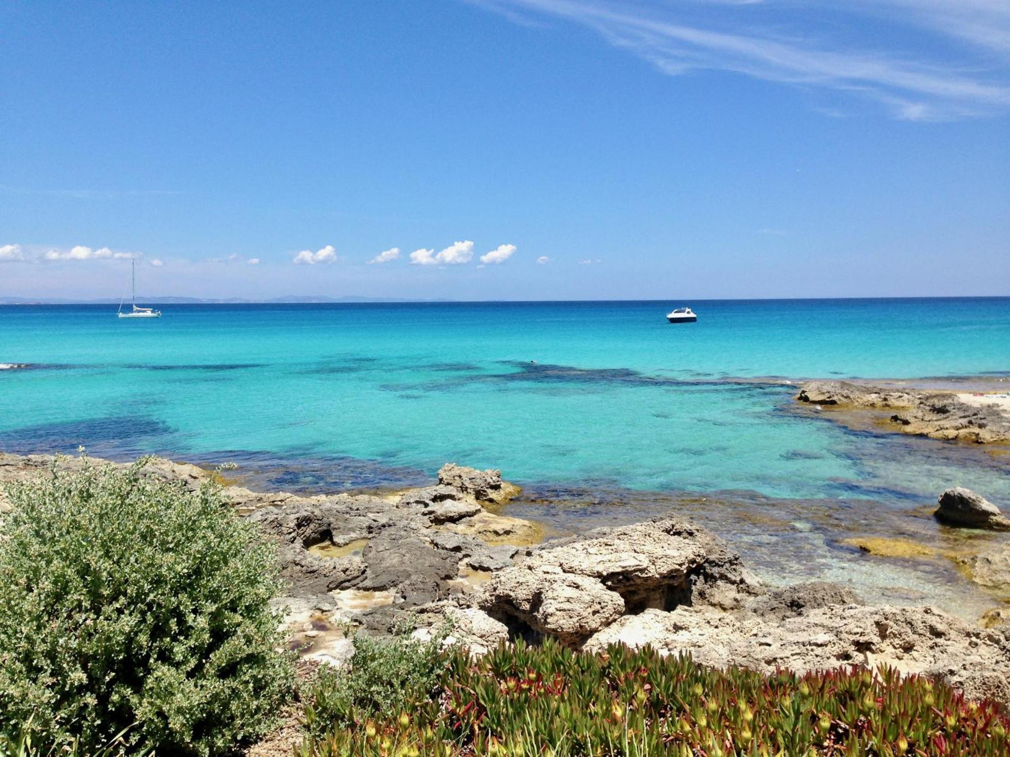Apartments Campanitx - Astbury Formentera Es Calo  Εξωτερικό φωτογραφία