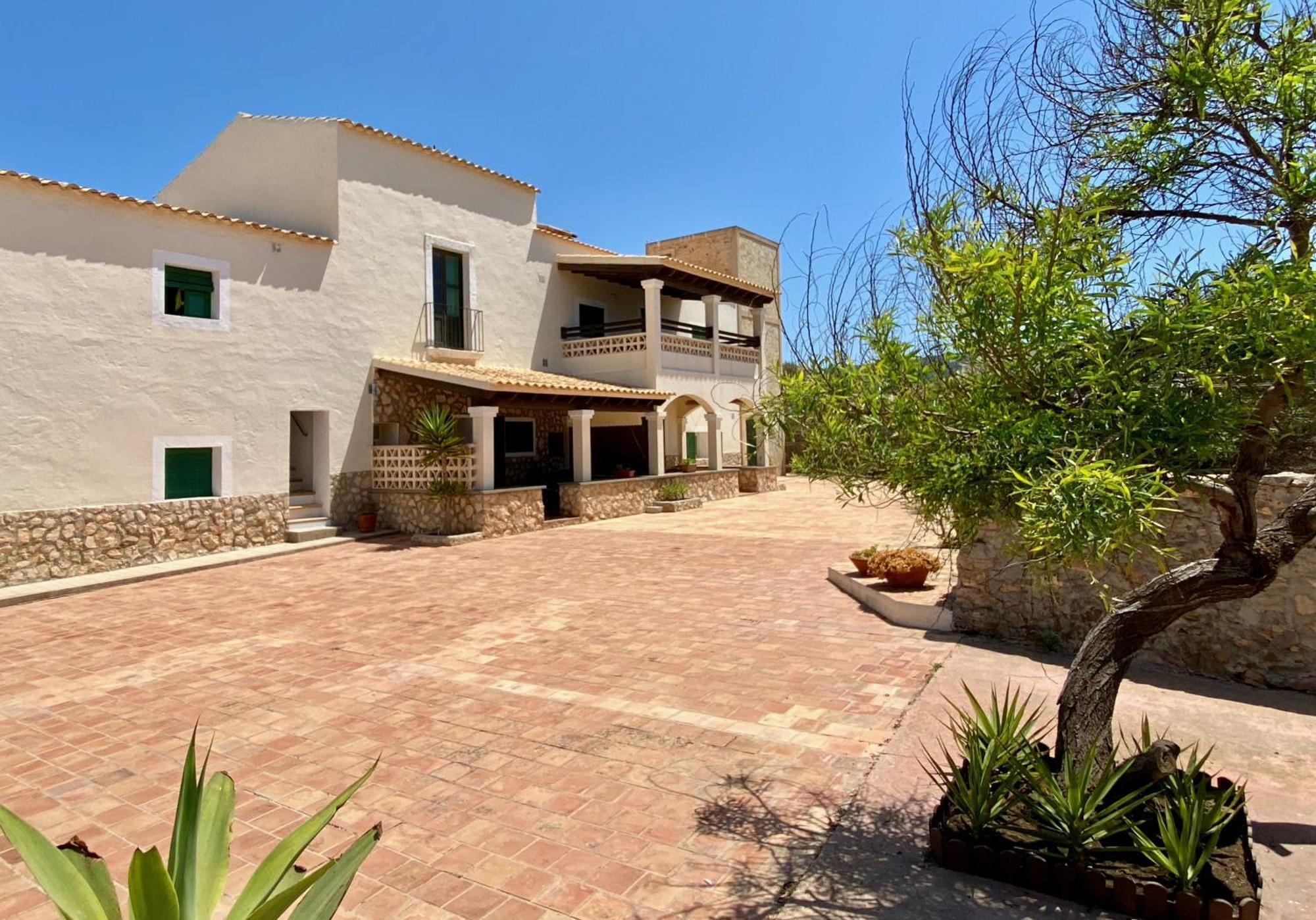 Apartments Campanitx - Astbury Formentera Es Calo  Εξωτερικό φωτογραφία